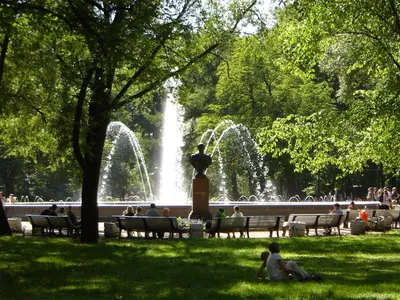 Александровский сад в Санкт-Петербурге