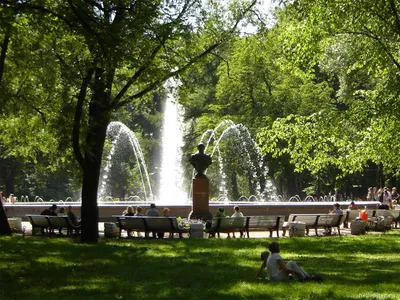 Александровский сад - Питерский двор