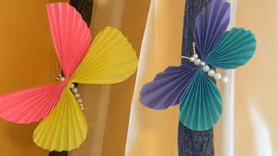 Butterflies from shampoo bottles (master class) - YouTube