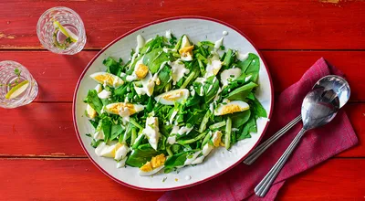 Зелёный RAW салат из свежих овощей | chef.ru