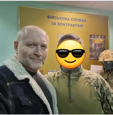 Пацифист со свастикой: Как бывший пресс-секретарь \"Правого сектора\" бегает  от службы в армии Украины