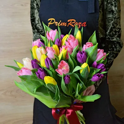 Купить букет на 8 марта в Екатеринбурге. заказать букет цветов недорого с  доставкой. | Flowers Valley