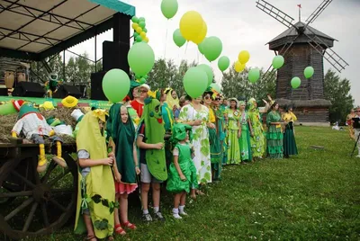 Интересная Россия. Праздник Огурца в Суздале: когда отмечается, традиции