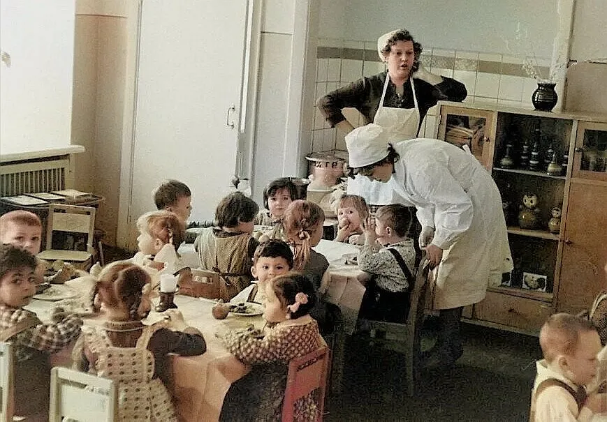 Советский детский садик. Советские дети в саду. Детский сад в Советском Союзе. Дети в садике СССР. Детский сад в советские времена