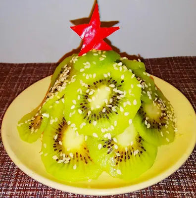 Новая смешанная форма елки фруктов Стоковое Фото - изображение  насчитывающей здоровье, варить: 208183288