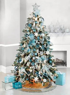 Какими цветами украсить елку на Новый год 2019 — 10 стилистических  направлен… | Teal christmas decorations, Blue christmas tree decorations,  Elegant christmas trees