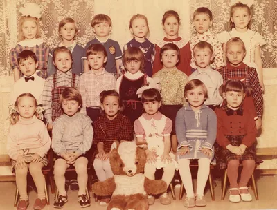 Фото \"Групповое фото в детском саду «Солнышко»\", 1988 год, г. Москва -  История России в фотографиях