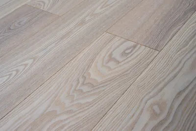 ≡ Купить Массивная паркетная доска Ясень натур светлый Grosso Parquet •  Паркет Столица - Магазин паркета, паркетной доски в Киеве