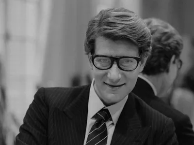 Yves Saint Laurent Elle - «Отзыв спустя 10 лет знакомства. Какая ты,  женщина от Ив Сен Лоран? Томная, тягучая, медовая и очень яркая.» | отзывы