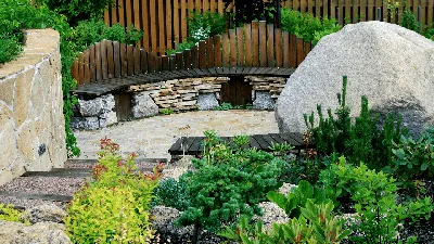 10 самых частых вопросов про альпийские горки и каменистые сады | Дизайн  участка (Огород.ru)