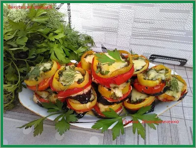Греческий салат с сыром и оливками фета свежих овощей. Канапе закуски  Стоковое Изображение - изображение насчитывающей оливка, тарелка: 192350039