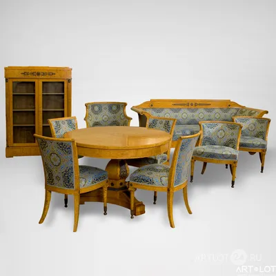 Стол (карельская береза) и стулья - Narva - Мебель и интерьер, Другое  купить и продать – okidoki