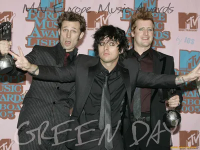 Обои MtvEMA Музыка Green Day, обои для рабочего стола, фотографии mtvema,  музыка, green, day Обои для рабочего стола, скачать обои картинки заставки  на рабочий стол.