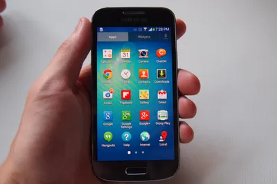 Samsung Galaxy S4 Mini Review - This Small Smartphone Packs a Punch!