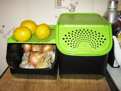 Как организовать систему компактного хранения посуды, специй и круп на кухне  своими руками | Smart kitchen, New kitchen, Kitchen design