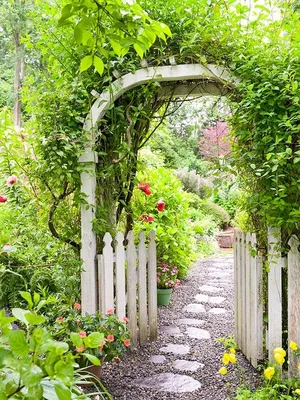 Красивые садовые дорожки: фото 55 оригинальных идей оформления