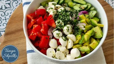Салат из свежих овощей рецепт - как приготовить витаминный овощной салат —  УНИАН
