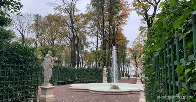 Статуи-новоделы в Летнем саду прячут в ящики в дань традиции — Городские  новости Санкт-Петербурга — Канонер