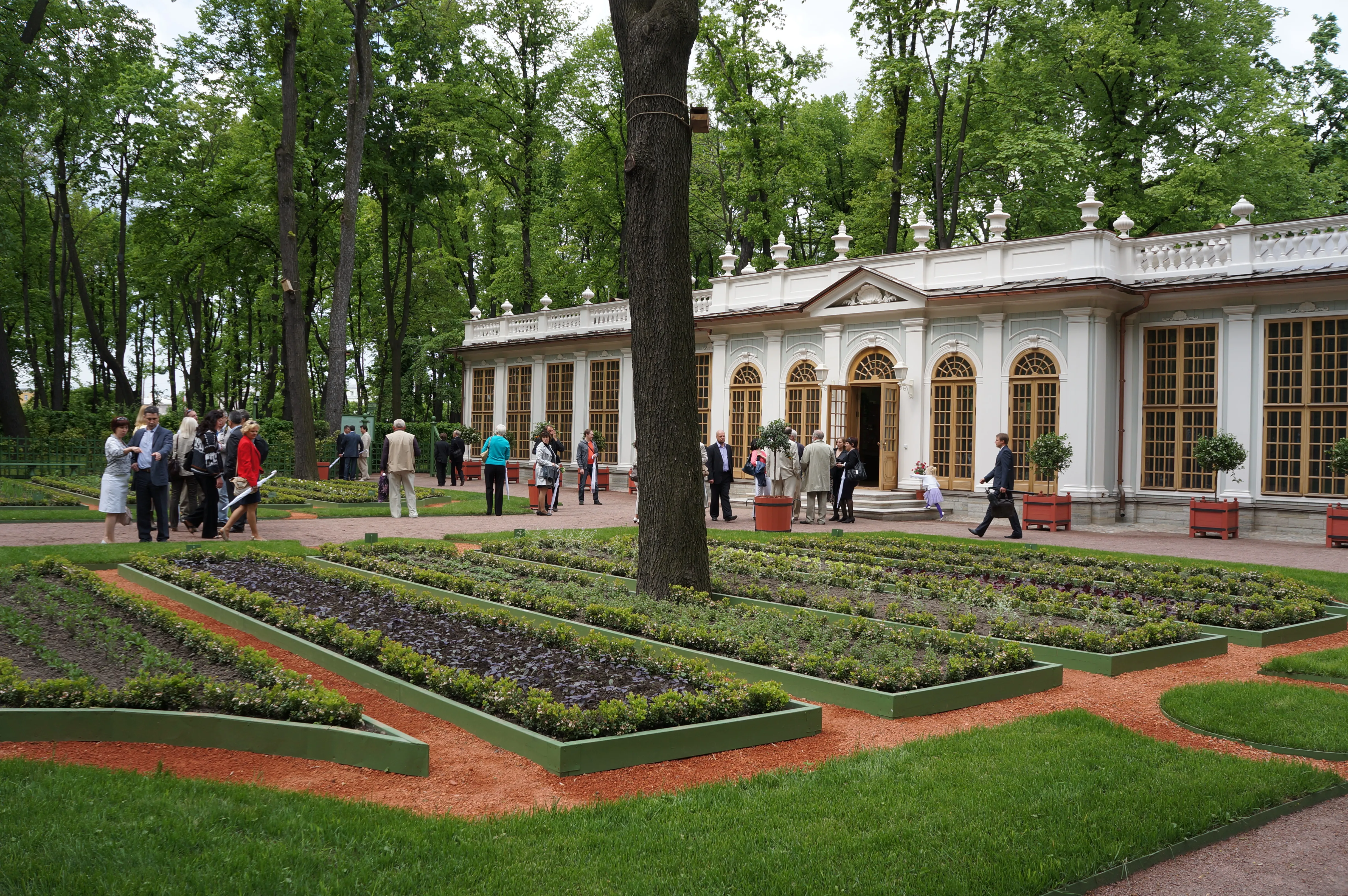 Петербург какие парки открыты