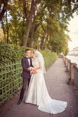 Свадебная фотосессия на набережной • Свадебный фотограф СПб