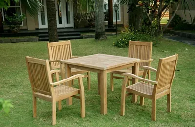 Комплект уличной мебели из дерева «Лаунж» с Х-образными вставками купить у  производителя по цене от 70 700 руб.