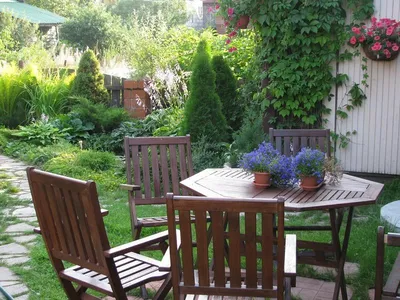 25 идей обустройства уютных уголков для отдыха в саду. Фото — Ботаничка