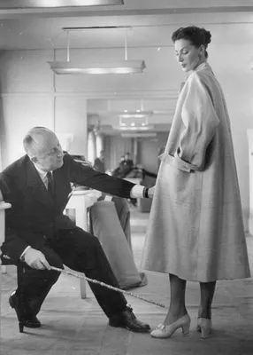 Fashion History: Dior's New Look |