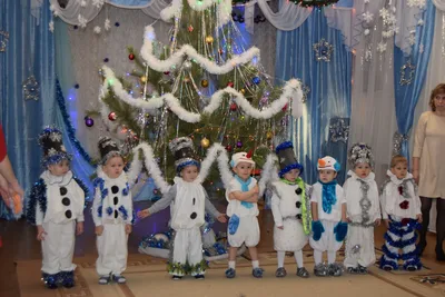 В детском саду прошли Новогодние елки!\" - Ошколе.РУ