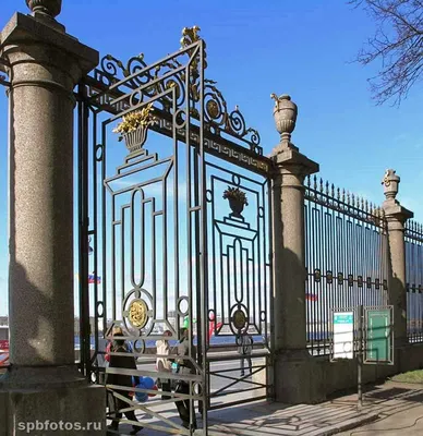 Ворота Летнего сада.. Летний сад. Фото Санкт-Петербурга и пригородов