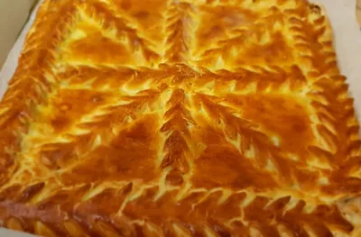 Осетинский пирог с мясом и картофелем 1100 г. – ОСЕТИНСКИЕ ПИРОГИ от Души  Москва