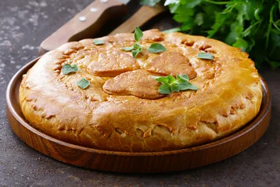 Пирог из сдобного теста с мясом и картофелем - lidia