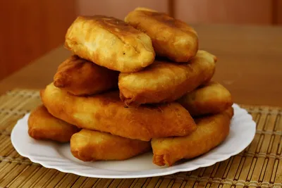 Жареные пирожки с картошкой - пошаговый рецепт с фото на Готовим дома