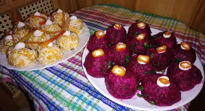 Салат \"Гранатовый браслет\" на Новый год Свиньи - пошаговый рецепт с фото на  Повар.ру