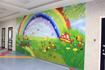 Покраска стен в детском саду - Град