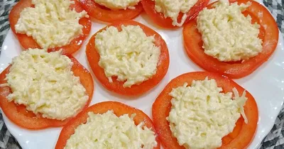Закуска из помидоров с чесноком сыром и яйцом: рецепт с фото и видео