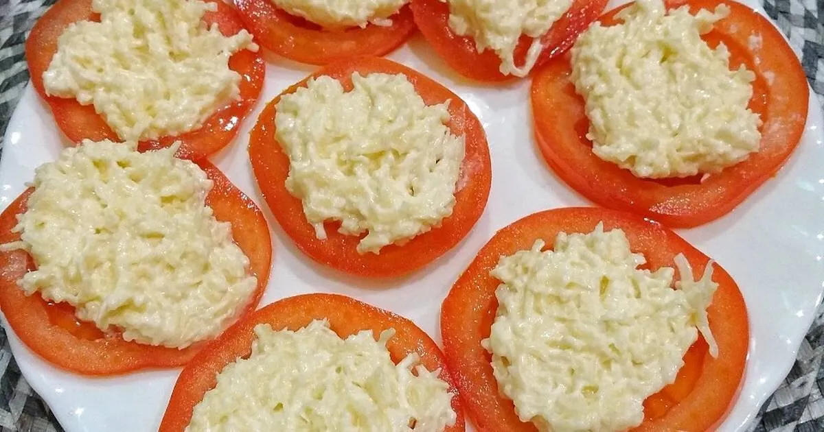 Приготовить помидоры с сыром и чесноком