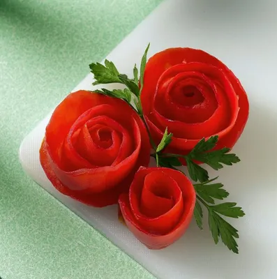 Как сделать розу из помидора для украшения салата (68 фото) - фото -  картинки и рисунки: скачать бесплатно