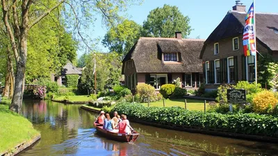 Нидерланды, Королевский парк цветов Кёкенхоф / Keukenhof - «Нидерланды.  Кекенхоф (Keukenhof) - королевский парк цветов в Голландии. Сад Европы.  Отзыв о шикарной коллекции весенних цветов. » | отзывы