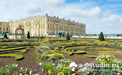 Турфирма \"ТурСалон\" - Сады Версаля занимают часть того, что когда-то было  королевским королевством Версаль, королевским дворцом Версальского замка.  Расположенный к западу от дворца, сады покрывают около 800 гектаров земли,  большая часть которых