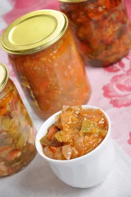 Салат из огурцов на зиму: ТОП-6 рецептов, кулинарные советы