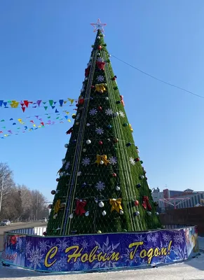 Дзержинцев приглашают на фестиваль-конкурс «Самая красивая новогодняя ёлка–2024»  | Дзержинские Ведомости | Дзен