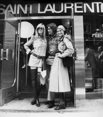 Saint Laurent — один из самых известных домов мод › Park Avenue