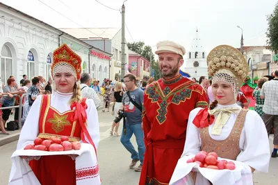 Профцентр»: фестиваль-карнавал «Сызранский помидо – Ratanews.ru