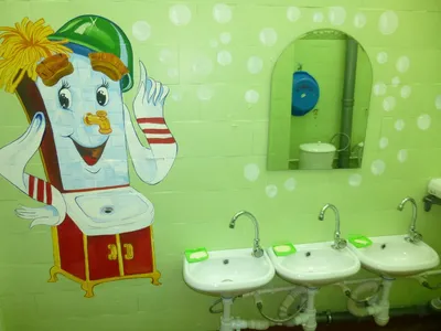 Детские сантехнические перегородки для туалета, купить детскую туалетную  кабинку в Москве