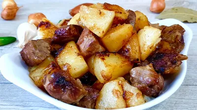 Тушёная картошка с тушенкой в мультиварке - пошаговый рецепт с фото