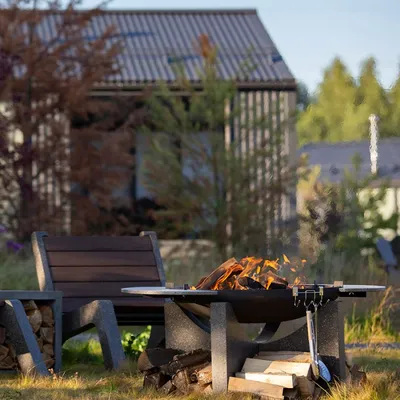 Уютный уголок на даче и в саду: фото и идеи для живой изгороди, красивых  оград из кустов и деревьев на даче | Houzz Россия