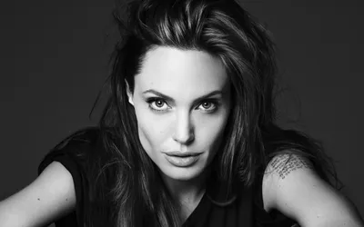 Анджелина Джоли: История и успех в кино в фотографиях