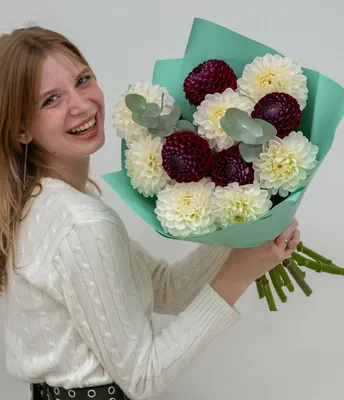 Букет на 1 сентября из роз В школу купить недорого, доставка - магазин  цветов Абари в Омске