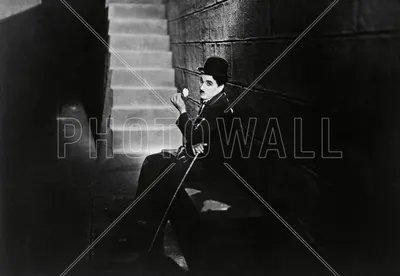Портреты Чарльза Чаплина: полет фантазии и свобода восхищения