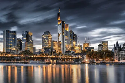 Список самых высоких зданий Франкфурта-на-Майне — Википедия